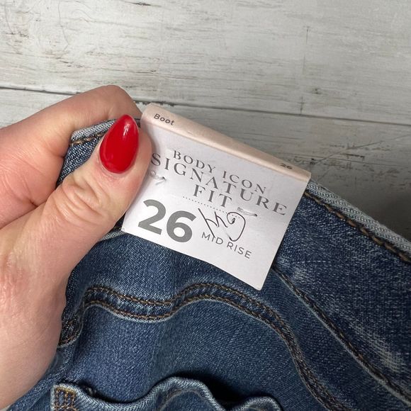 Lane Bryant Bootcut Body Icon Signature Fit Mid-Rise Jeans - Picture 4 of 4